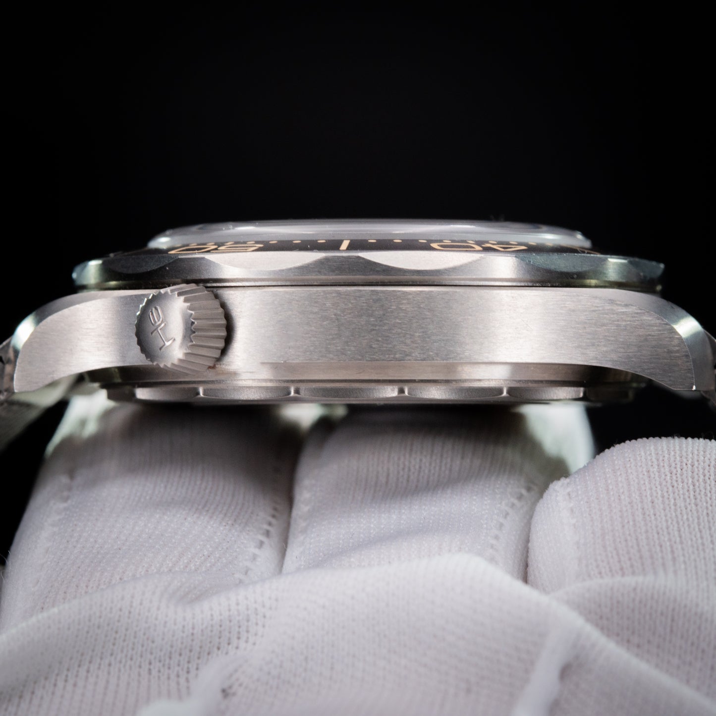 2022 Mint Omega Seamaster 300m No Time To Die Titanium 42mm 210.90.42.20.01.001