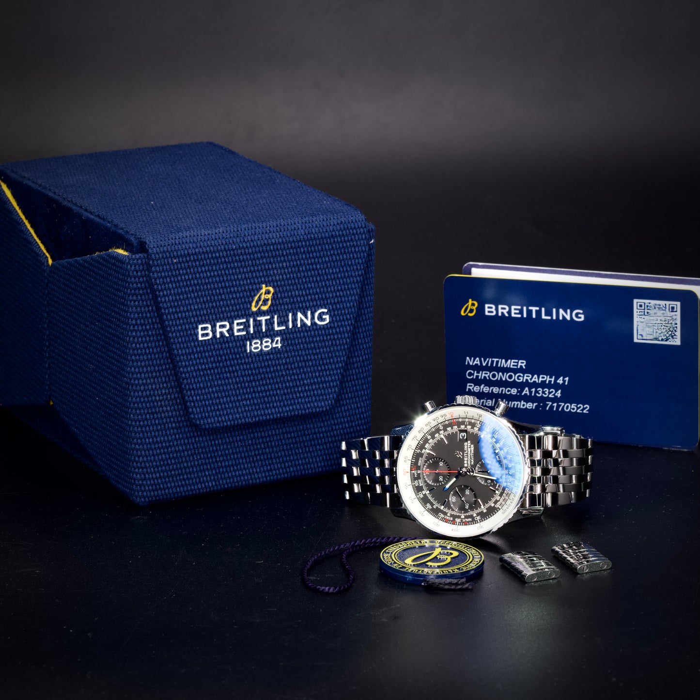 Breitling Navitimer Chronograph 41mm A13324 A13324121B1A1 SS/Blk dial Box Papers