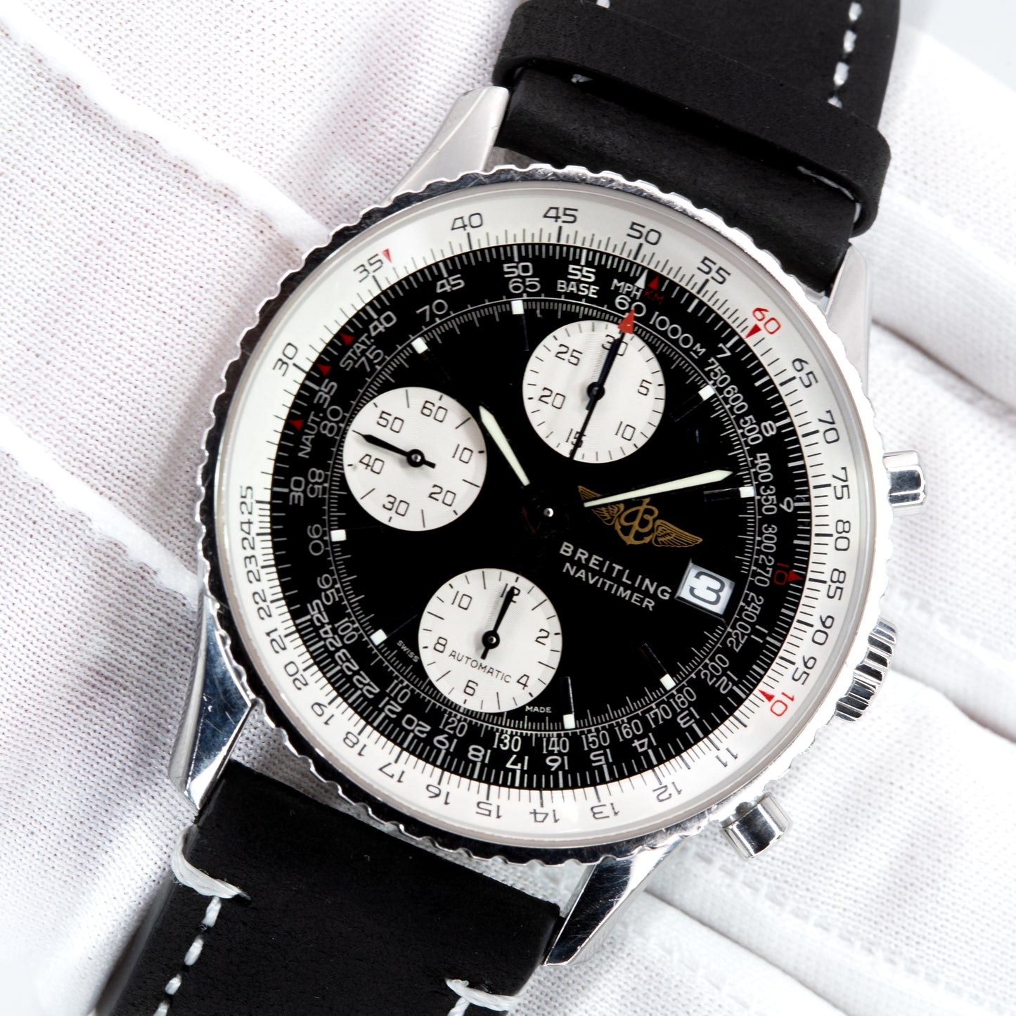 Breitling Navitimer A13322 42mm  Reverse Panda Black Dial White Subdials Fullset