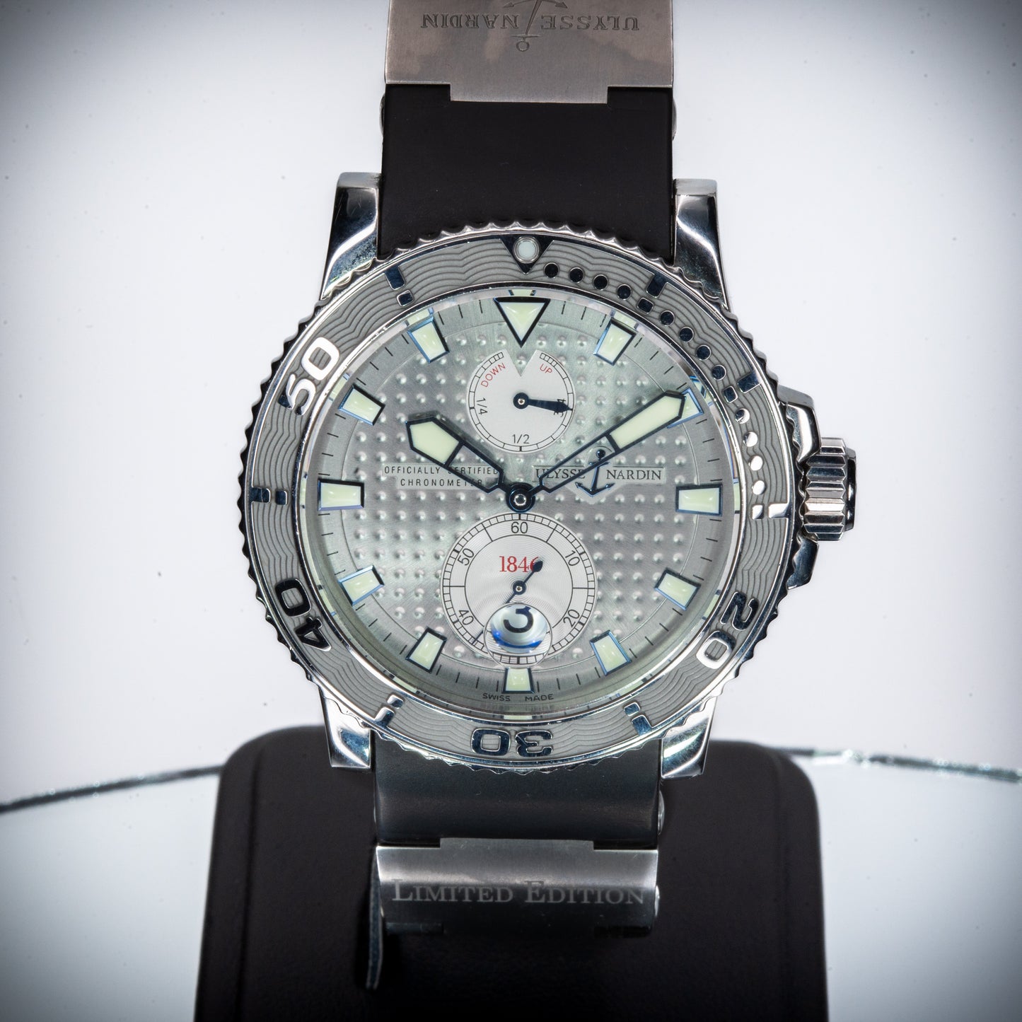 Ulysse Nardin UN Maxi Marine Diver 263-33 Silver Dial Limited Edition - Full Set