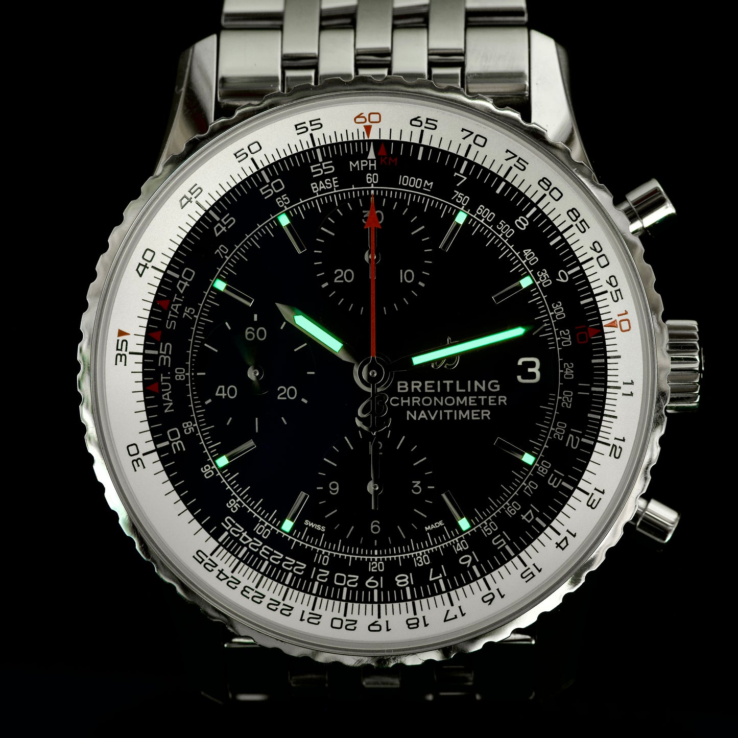 Breitling Navitimer Chronograph 41mm A13324 A13324121B1A1 SS/Blk dial Box Papers