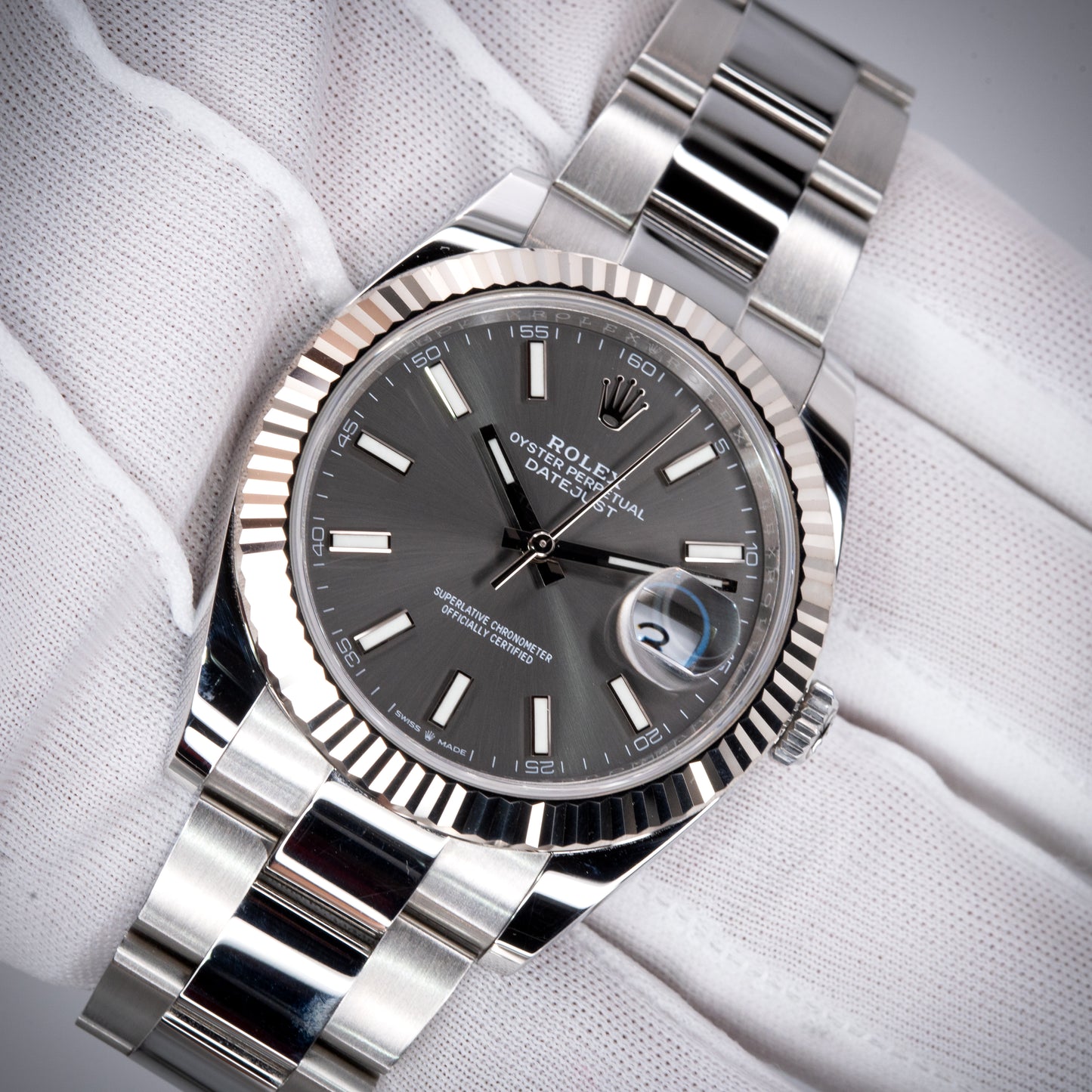 2022 Rolex Datejust 126334 18K White Gold Fluted Bezel Oyster Rhodium Dial 41mm Full Set