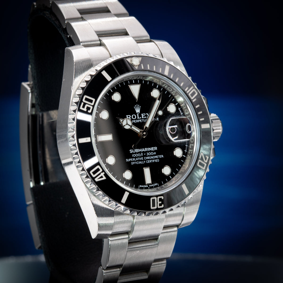 Rolex Submariner Date 116610LN FULL SET Steel Oyster Bracelet with Black Bezel