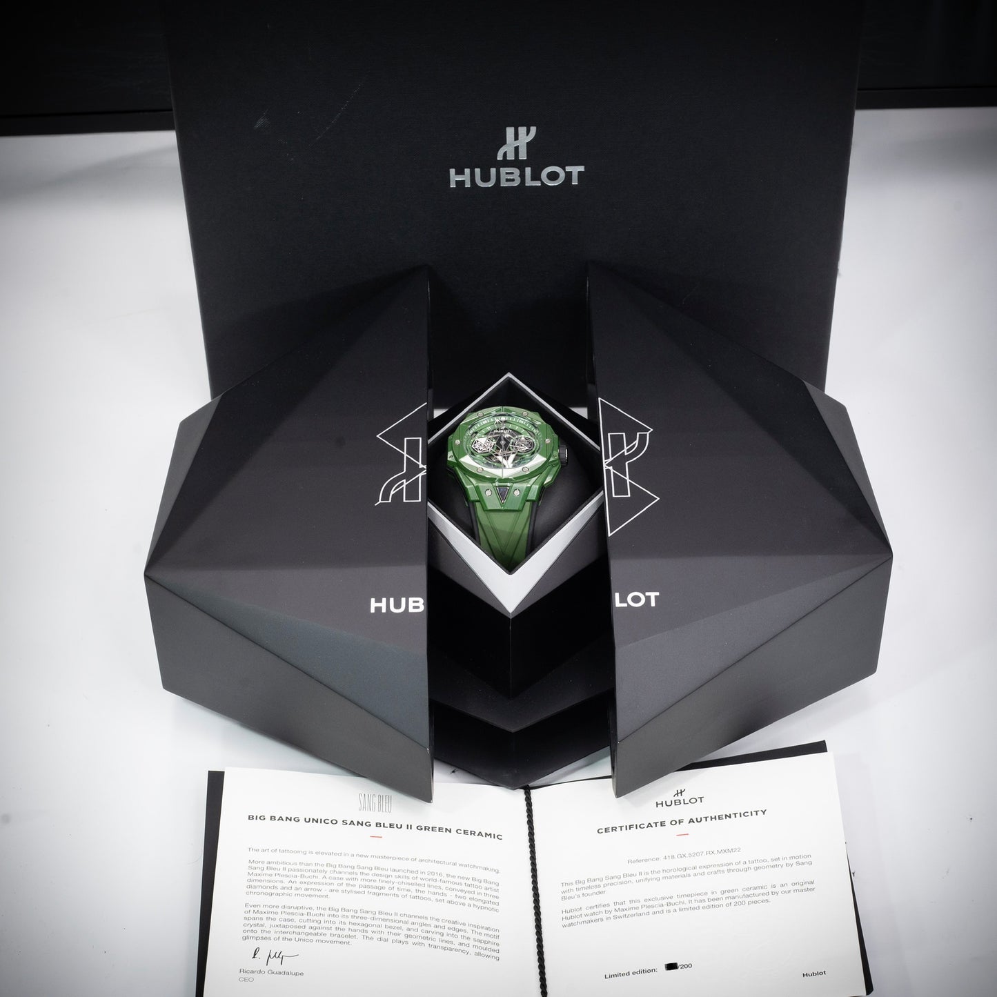 Hublot Big Bang Unico Sang Bleu II Green Ceramic 45mm 418.GX.5207.RX.MXM22 Full