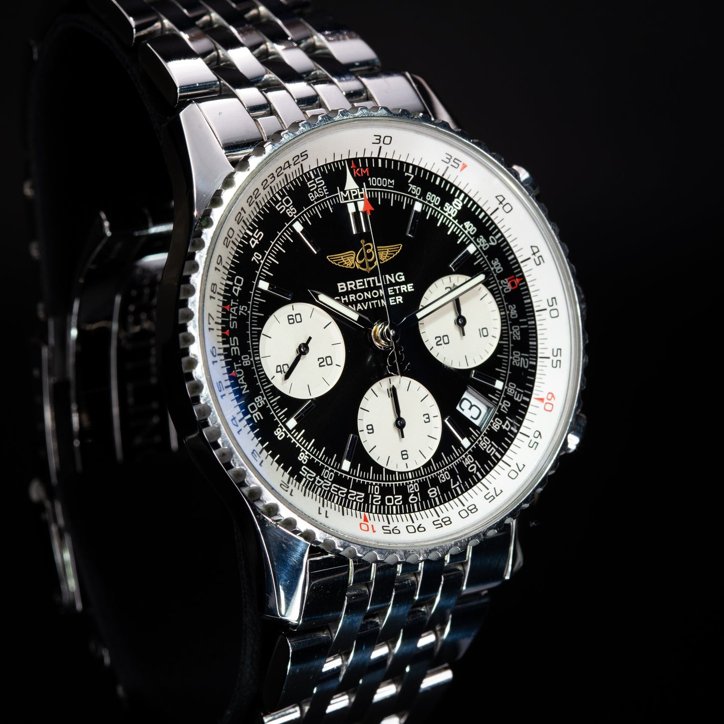 Breitling Navitimer Chronograph 42mm A23322 – 165 Reverse Panda Complete Set