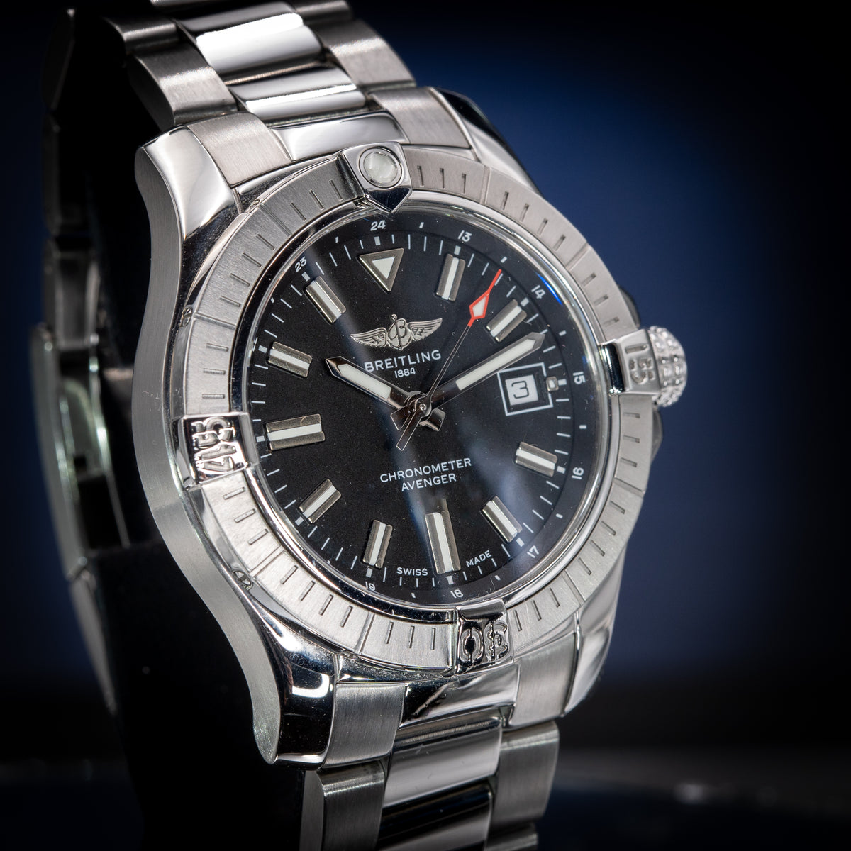 Breitling Avenger A17318101B1A1 A17318 43mm Black Dial Stainless Steel + Rubber Strap