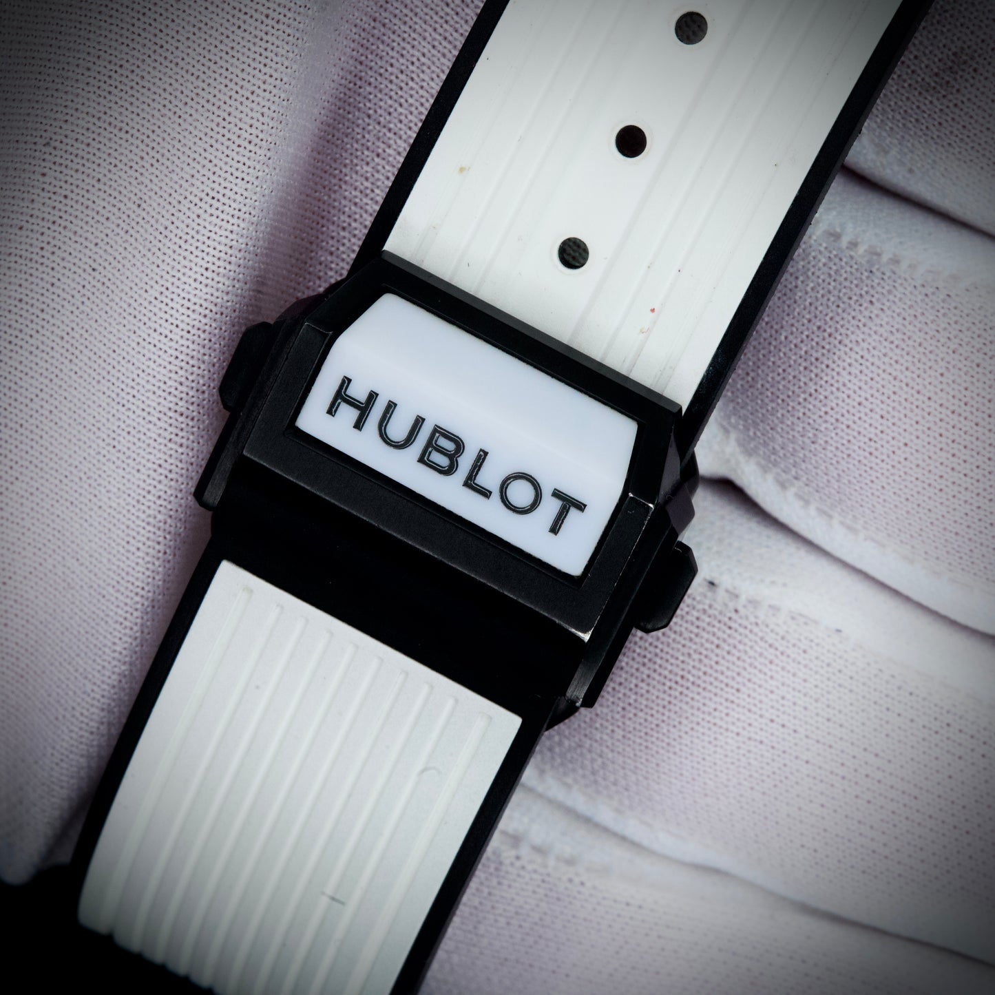 Hublot Big Bang Unico White Ceramic 45mm 411.HX.1170.RX