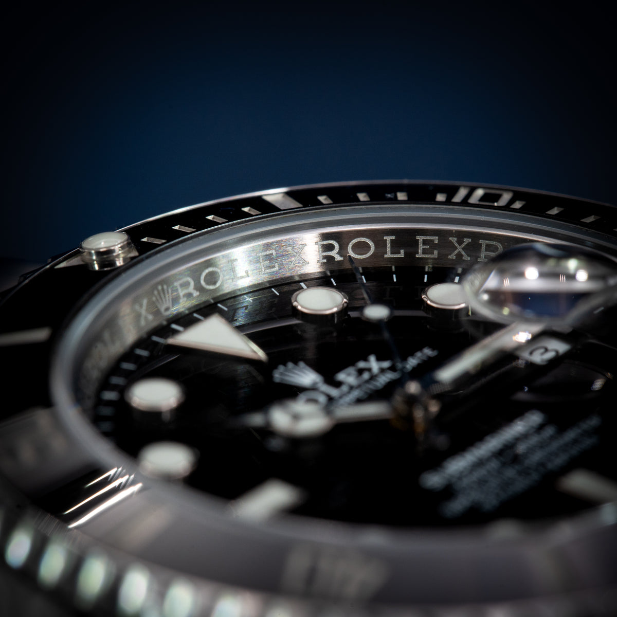 Rolex Submariner Date 116610LN FULL SET Steel Oyster Bracelet with Black Bezel