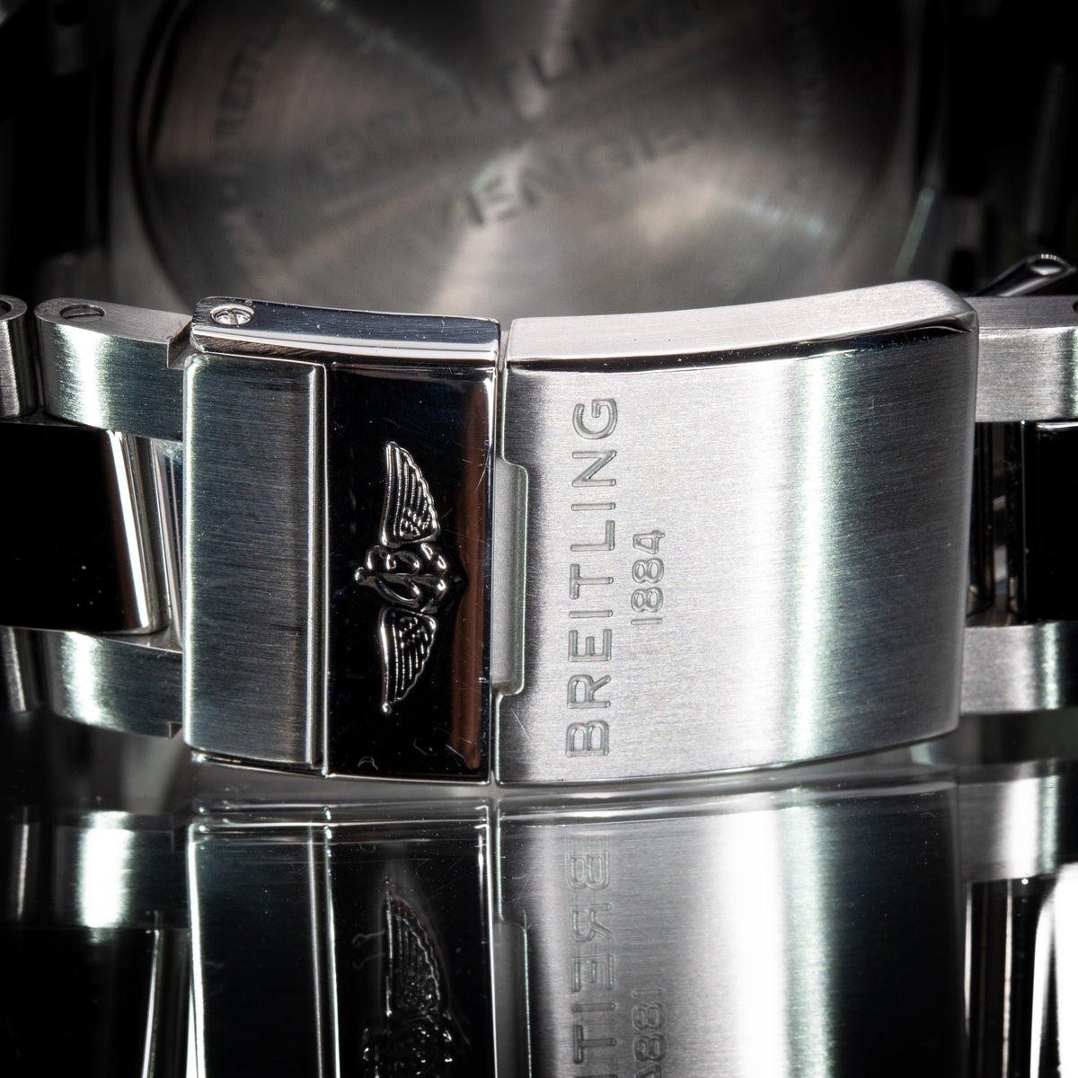 Breitling Avenger A17318101B1A1 A17318 43mm Black Dial Stainless Steel + Rubber Strap