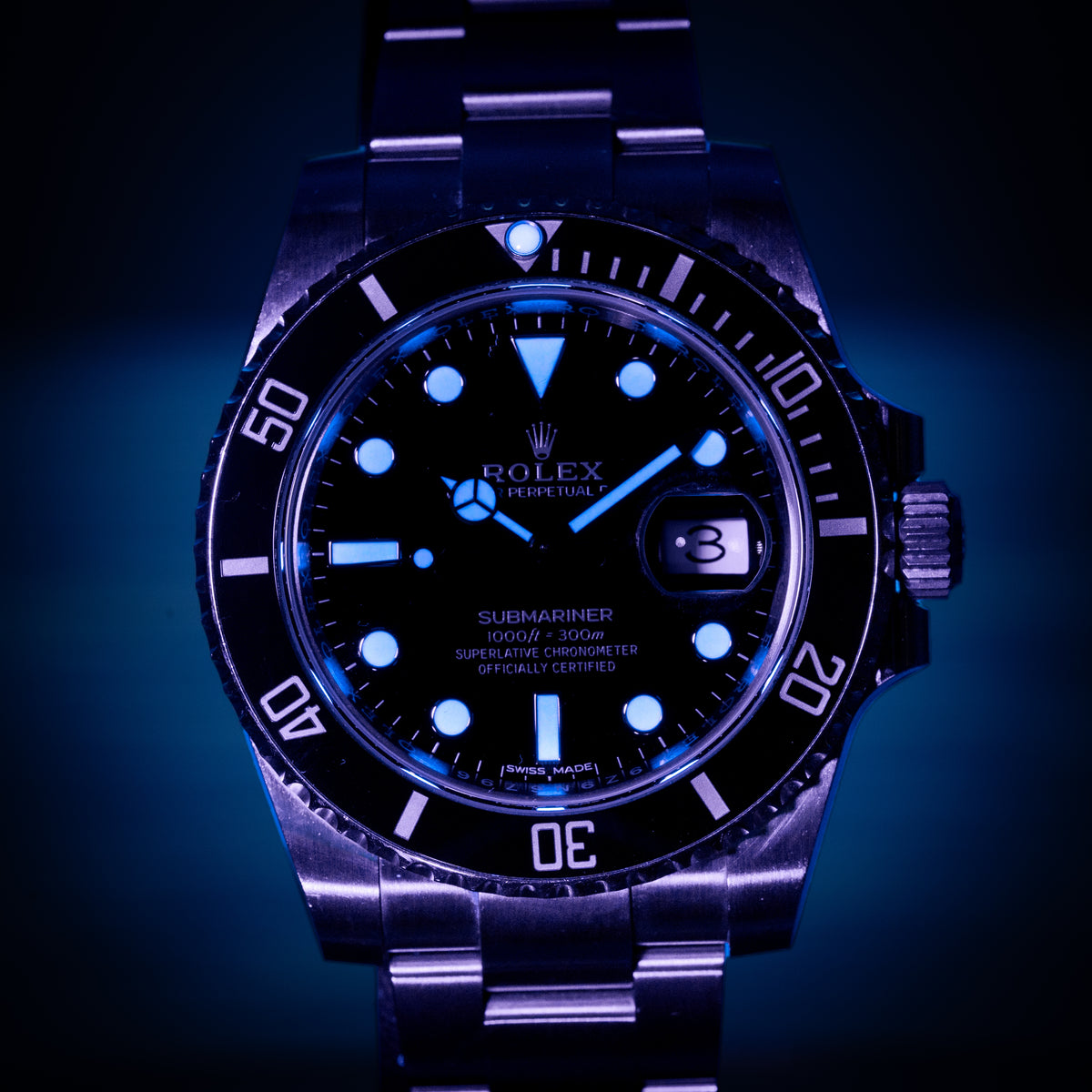 Rolex Submariner Date 116610LN FULL SET Steel Oyster Bracelet with Black Bezel