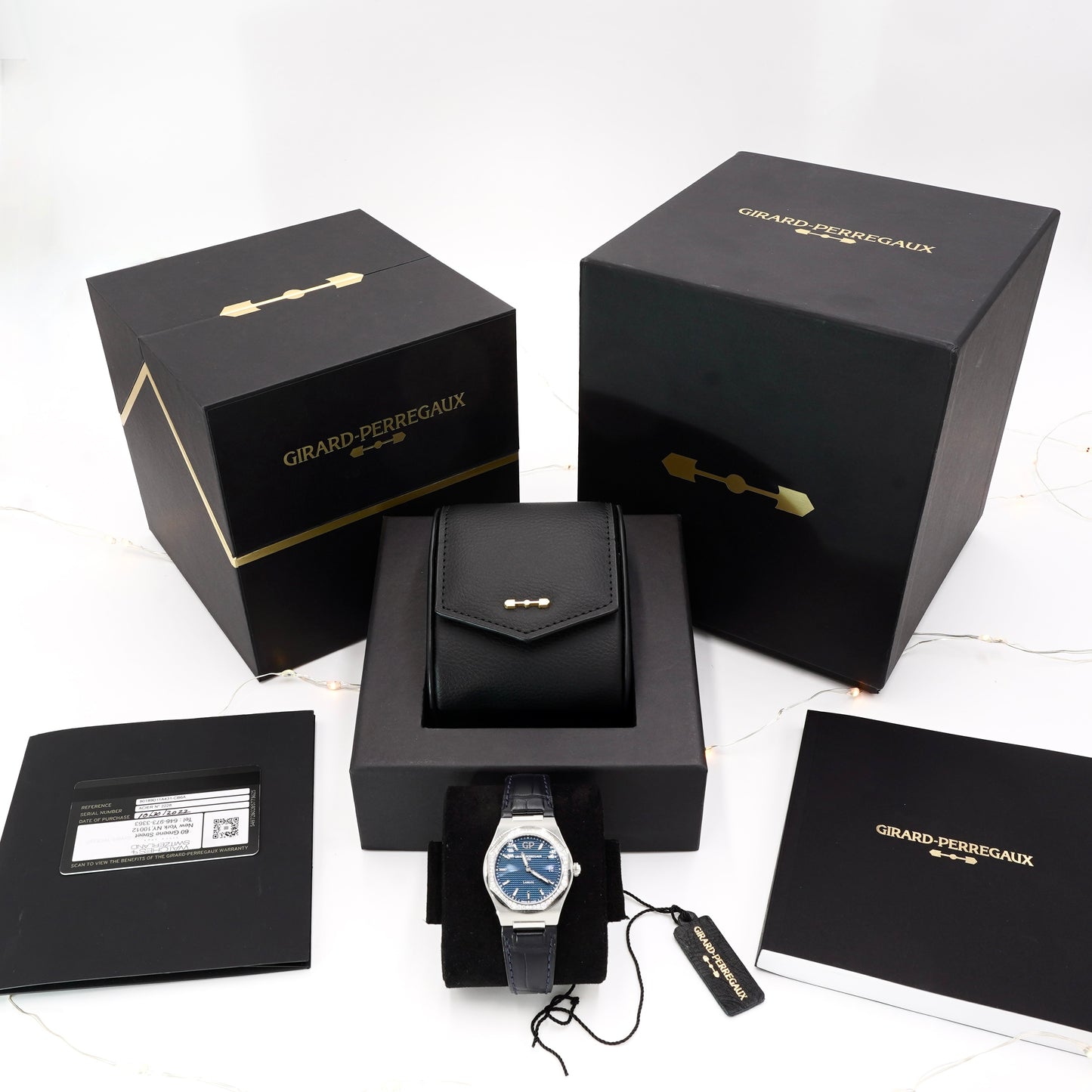 Girard-Perregaux Laureato 34mm w/box & papers Watch 80189D11A431-CB6A